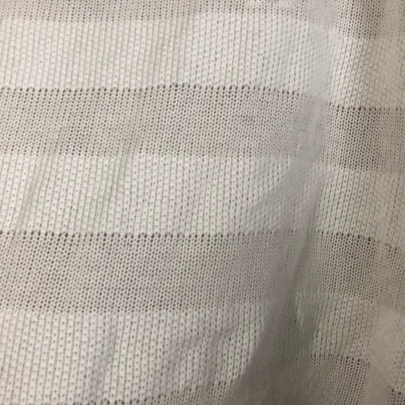 White Cold Shoulder Top - Picture 3 of 3